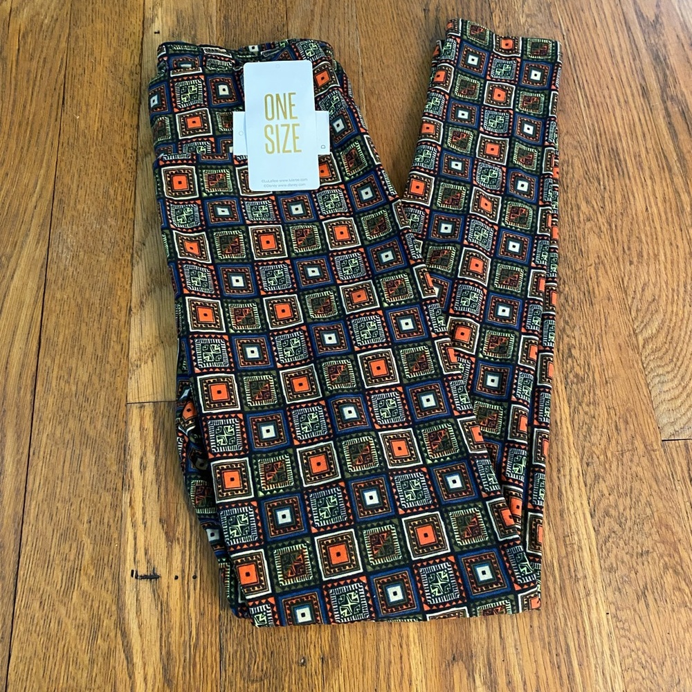 LulaRoe Small Squares Leggings - size OS - NWT - Picture 1 of 4